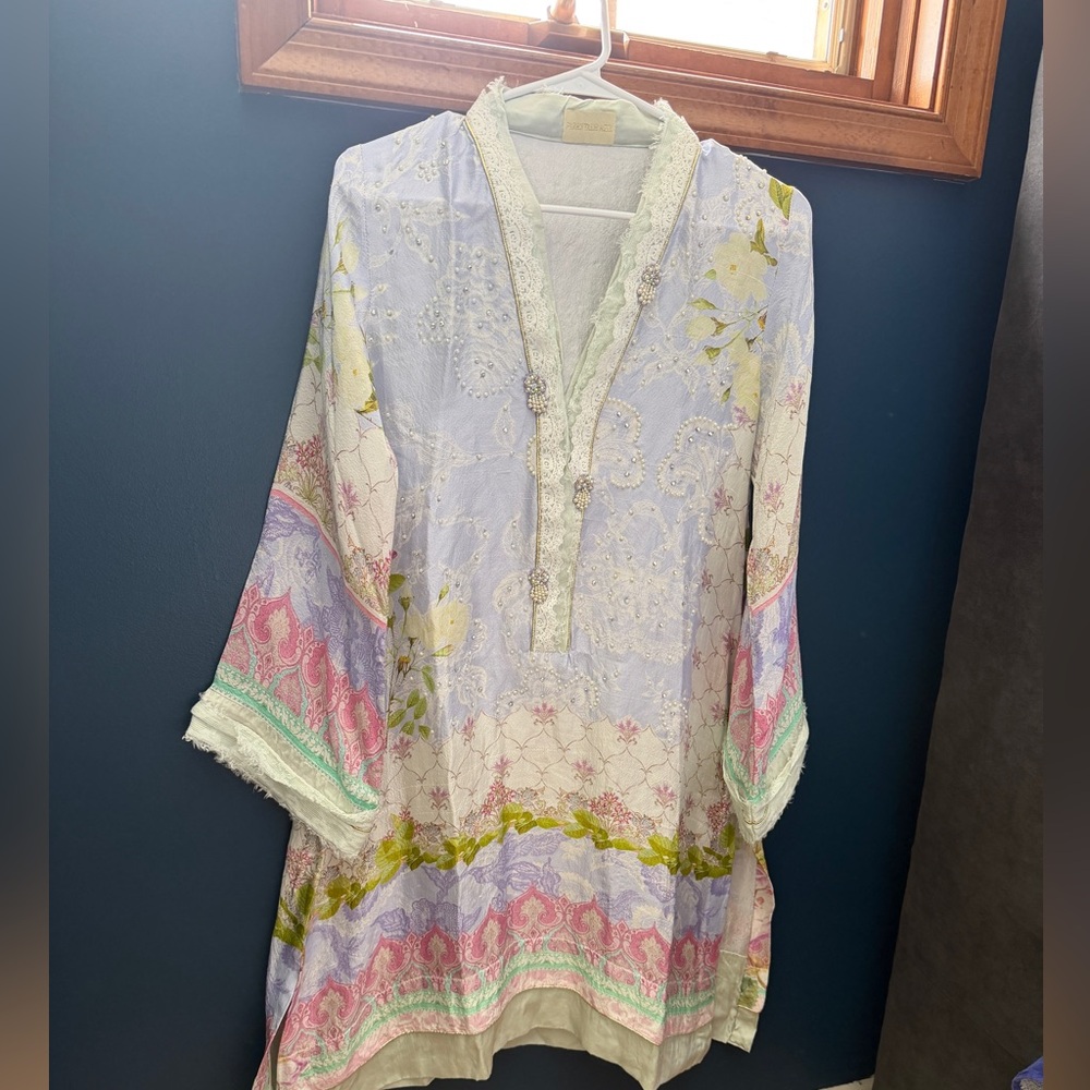 Farah Talib Aziz shirt